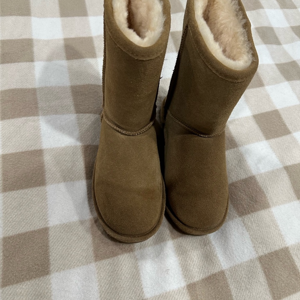 Classic Brown Suede Boots